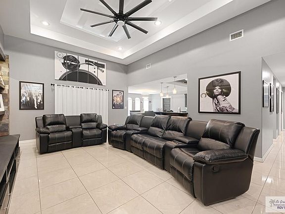4th image of 23575 Pomelo Rd