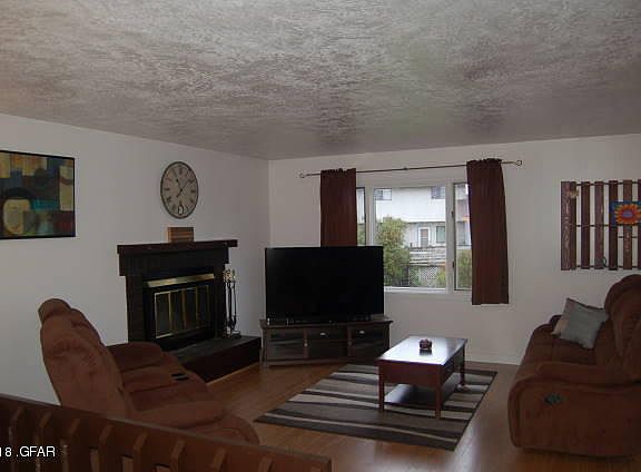 4th image of 5105 Woodbird Ct