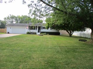 11890 E Goodall Rd, Durand, MI 48429