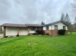 13925 Chardon Windsor Rd, Chardon, OH 44024