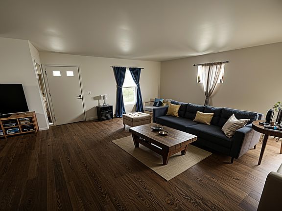 3rd image of 812 Celesta Dr #812
