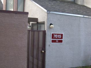 758 Queens St, Lanai City, HI 96763