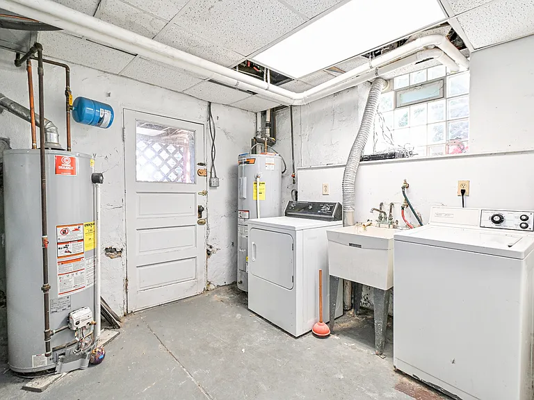 3280 Jefferson Ave #1 — Photo 29