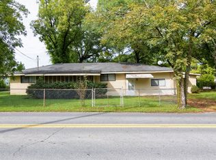 118 W Hawthorne St, Dalton, GA 30720