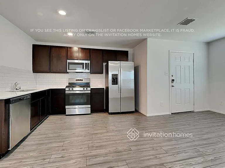 3214 Crestone Dr — Photo 6