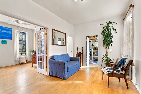 Sold by Sotheby's International Realty | media 15