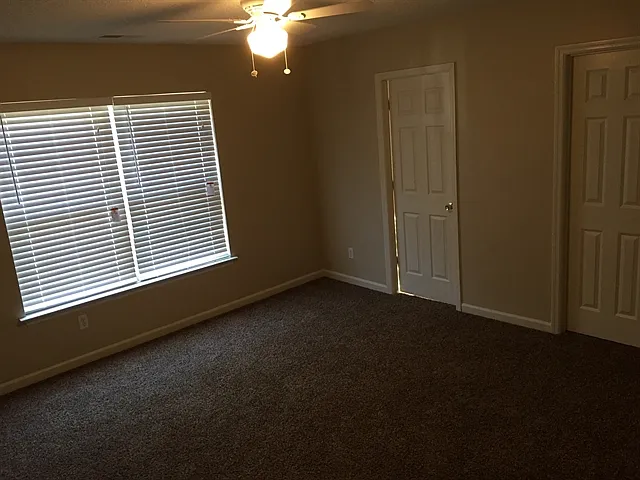 73 W Morningside Dr — Photo 9