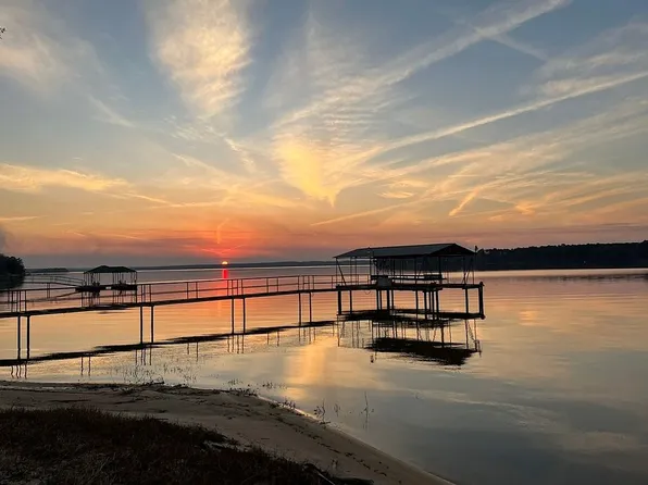 175 Sunset Point Rd, Fort Gaines, GA 39851