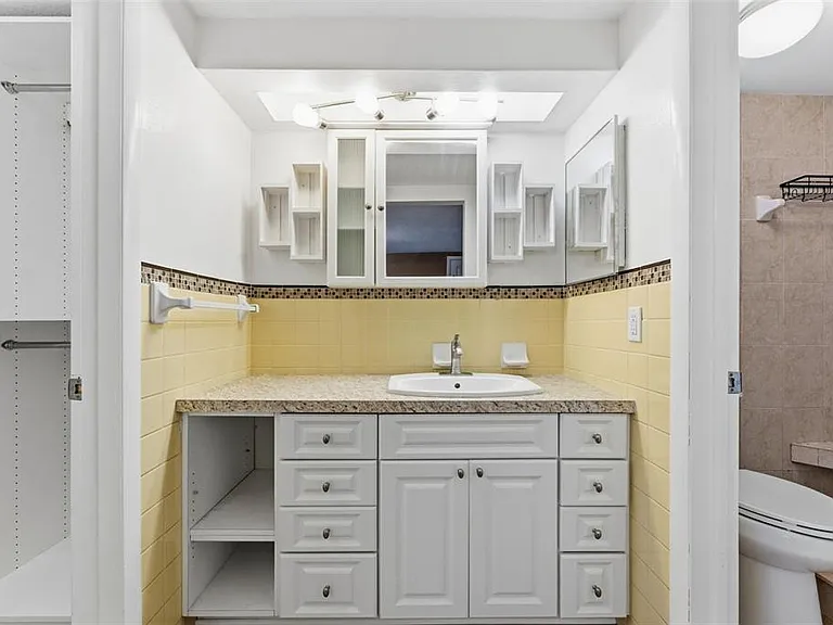 4737 Alcea St — Photo 20