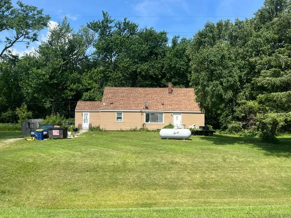 25198 Lamb Ave, Kenyon, MN 55946