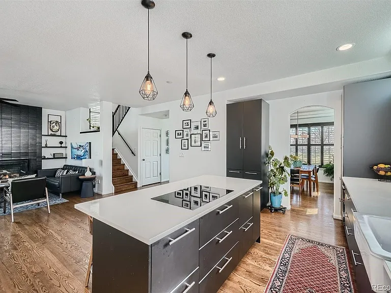 8031 E Bayaud Ave — Photo 11