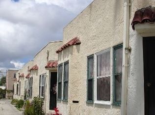 8107 S Main St, Los Angeles, CA 90003