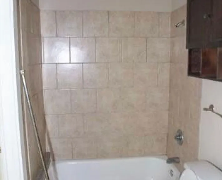 128 E Gregg St — Photo 14