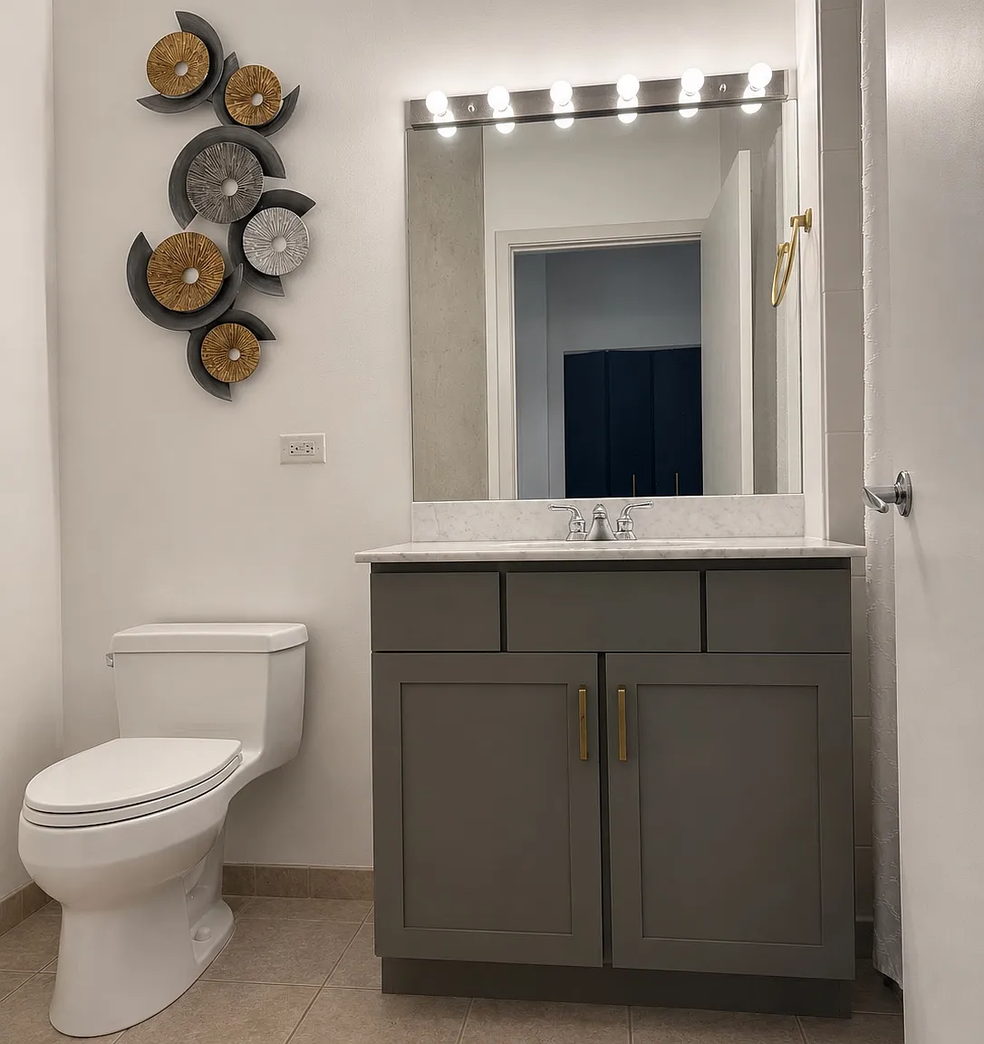 2 bed, 1200 sqft, $4,100 — Photo 3