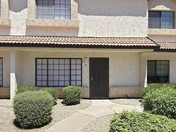 2nd image of 2969 N OREGON Street #13