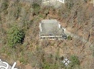 35 Nantahala Cir, Otto, NC 28763