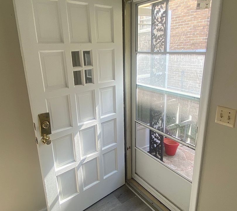 1st image of 3515 Emerson Ave S #1-4