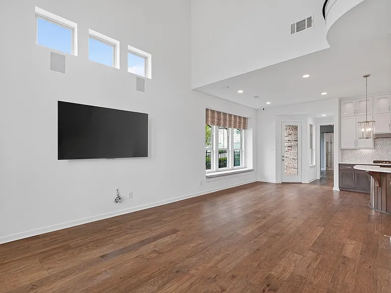 599 Cypress Valley Ave — Photo 11