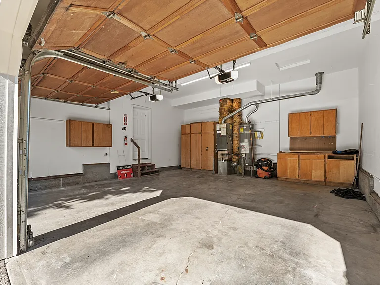 4623 Hastings Pl — Photo 35