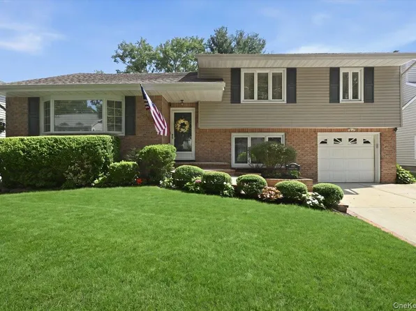201 Kildare Road, Garden City, NY 11530