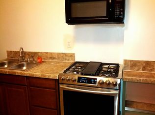 2810 Rayner Ave, Baltimore, MD 21216