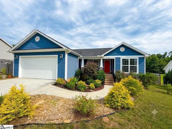52 Montgomery Rd, Lyman, SC 29365