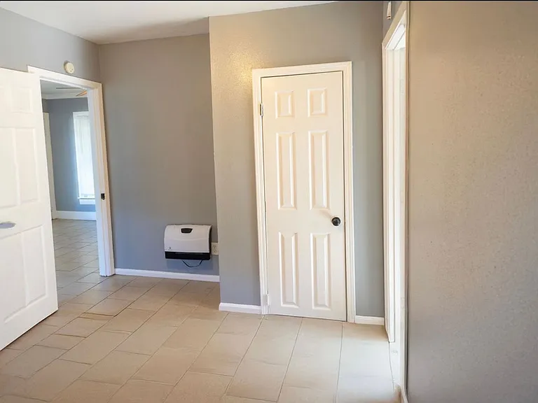 2325 Spain St #2325 — Photo 15