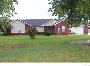 27638 Bud French Rd, Cameron, OK 74932
