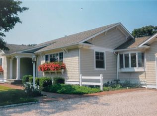 5 Emerald St, Westerly, RI 02891