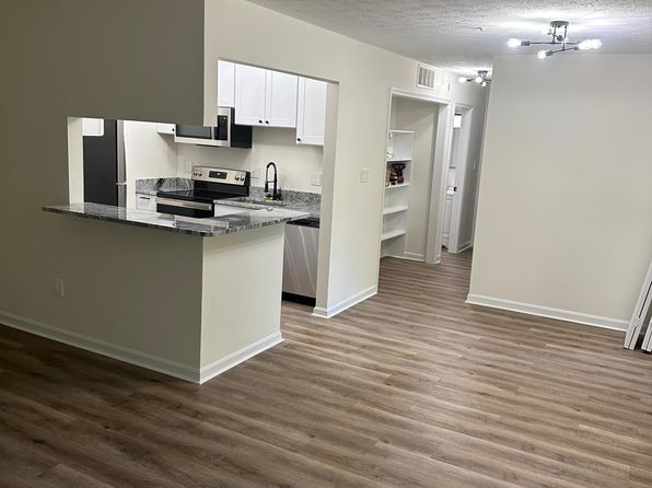 44790 Locust Ridge Ct APT 842