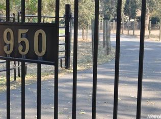 950 W Chiles Rd, Davis, CA 95618