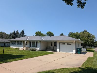 209 Hillcrest Way, Le Sueur, MN, 56058