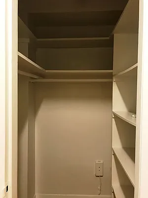 Rented by Prime Realty | media 32