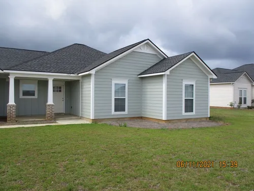 157 Live Oak Dr Photo 1