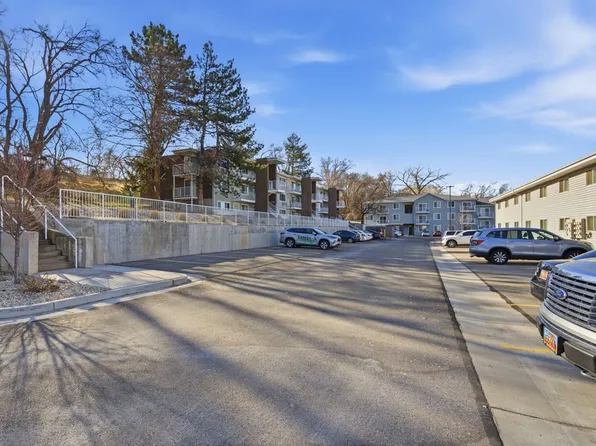 Greenhill at Riverdale