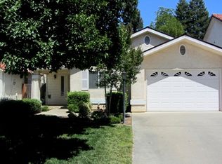 9682 N Sharon Ave, Fresno, CA 93720