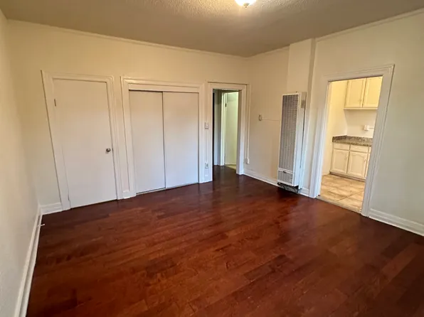 1675 W Martin Luther King Jr Blvd, Los Angeles, CA