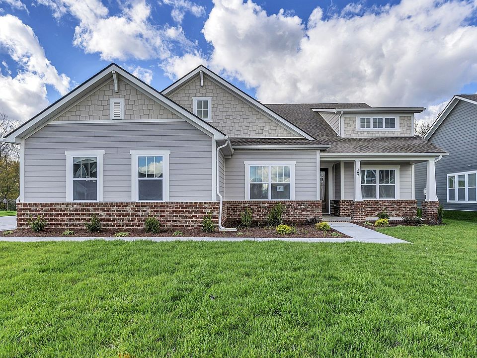1st image of 207 Chilano Dr