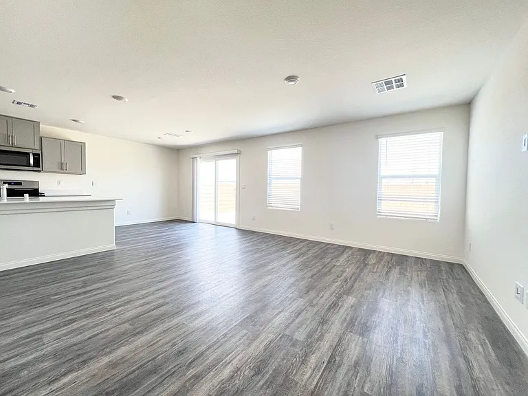 5716 Serene Rock St — Photo 4