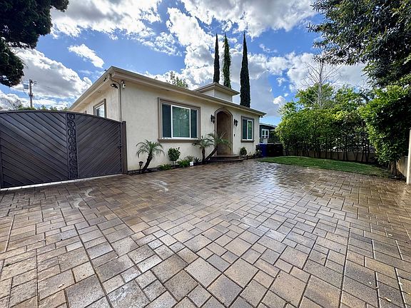 2nd image of 6234 Carpenter Ave