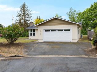 1840 Conestoga Dr, Grants Pass, OR 97527