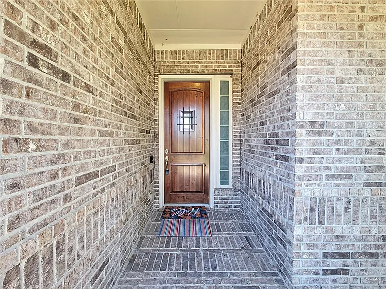 4102 Astoria Manor Ln — Photo 4