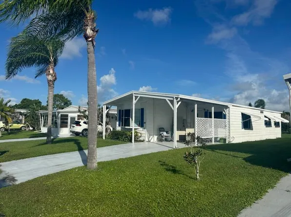 19 Flores Way, Port St Lucie, FL 34952