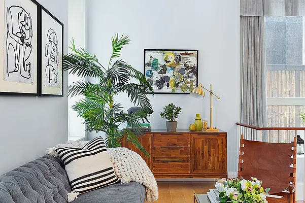 Sold by Compass | media 3