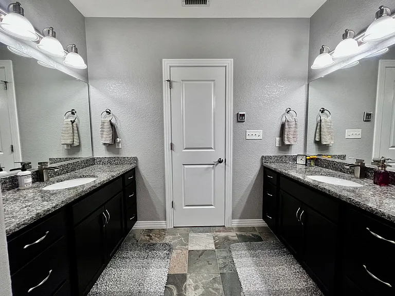 2228 Martlet Ln — Photo 20