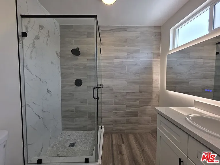 3707 S Canfield Ave #1 — Photo 46