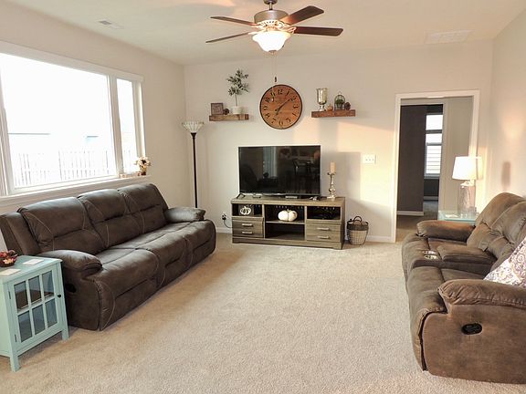 2nd image of 3116 Osborne Dr