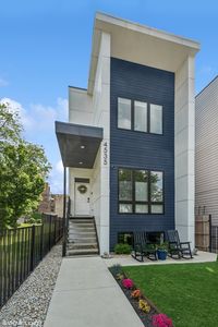 4535 S Evans Ave, Chicago, IL, 60653