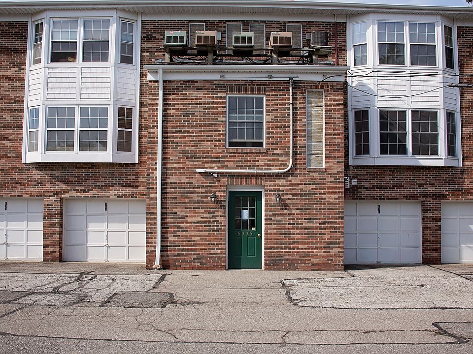 1st image of 6995 Carriage Hill Dr APT 103