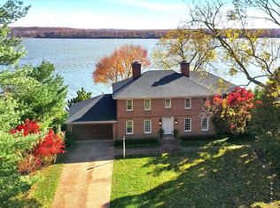 3903 Belle Rive Ter, Alexandria, VA 22309